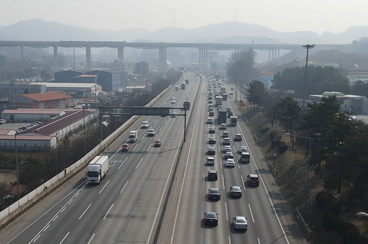 영동고속도로, 주말 버스전용차로 종료…지정체 '숨통 확'