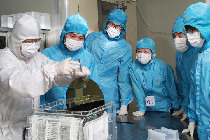 [서울=뉴시스] 명지대가 산업통상자원부가 지원하고 한국반도체산업협회가 주관하는 '차세대반도체소부장후공정 전문인력 양성사업'에 선정됐다. (사진=명지대 제공) *재판매 및 DB 금지