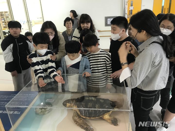 [서울=뉴시스] 찾아가는 씨큐리움 운영.