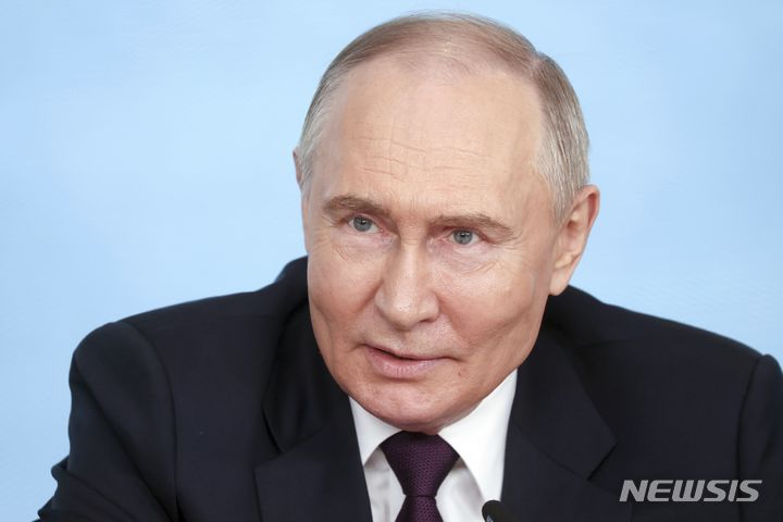 [상트페테르부르크=AP/뉴시스] 블라디미르 푸틴 러시아 대통령. 