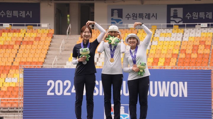 [서울=뉴시스] 한국 양궁 리커브 여자 대표팀의 최미선(왼쪽부터), 오예진, 임해진. (사진=대한양궁협회 제공) *재판매 및 DB 금지