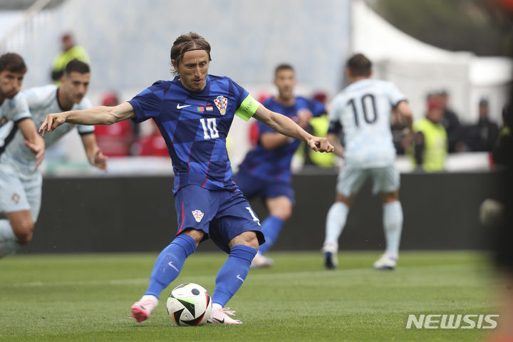 [리스본=AP/뉴시스]크로아티아 모드리치. 2024.06.08.