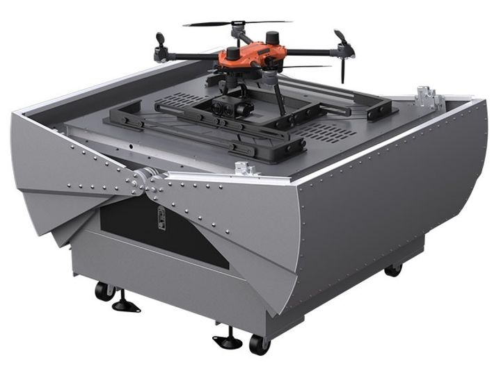 [통영=뉴시스] 신정철 기자= 통영시는 지난 10일, 조달청이 주관하는 ‘2024년 2차 혁신제품 시범사용기관’에 선정돼 8300만원 상당의 ‘고정형 스테이션 기반 드론 무인운영시스템’을 확보했다.사진은 고정형 스테이션 기반 드론 모습.(사진=통영시 제공).2024.06.11. photo@newsis.com *재판매 및 DB 금지