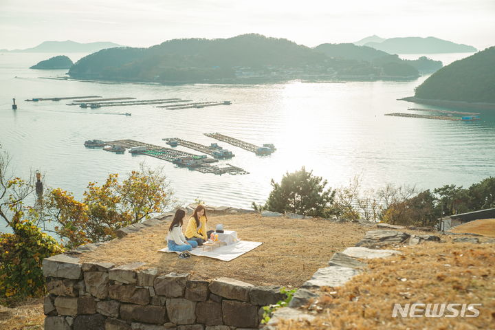 [창원=뉴시스]경남 통영 당포성지.(사진=경남도 제공)