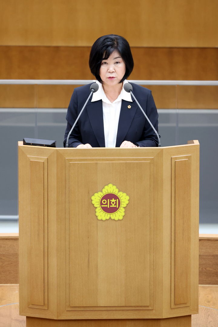 [수원=뉴시스] 심홍순 경기도의회 의원이 12일 제375회 정례회 제2차 본회의에서 5분자유발언을 하고 있다. (사진=경기도의회 제공) 2024.06.12. photo@newsis.com *재판매 및 DB 금지