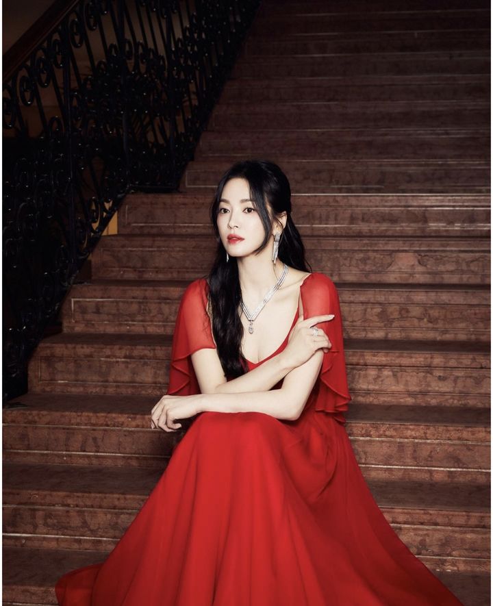 [서울=뉴시스] 송혜교. (사진=송혜교 인스타그램 캡처) 2024.06.13. photo@newsis.com *재판매 및 DB 금지