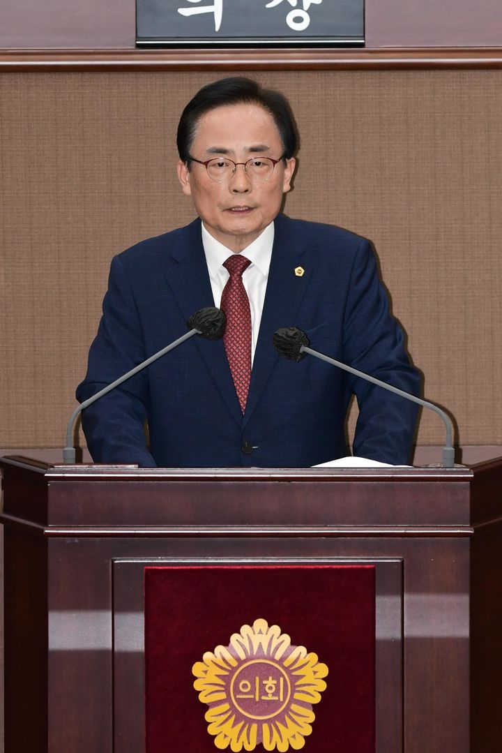 [서울=뉴시스]제324회 정례회 3차 본회의에서 김형재 시의원이 시정질문을 하고 있다. 2024.06.12. (사진=김형재의원실 제공) *재판매 및 DB 금지