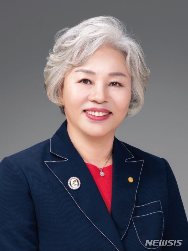 [광주=뉴시스] 백현옥 송원대학교 상담심리학과 교수. (사진=국제로타리 3710지구 제공) 2024.06.13. photo@newsis.com