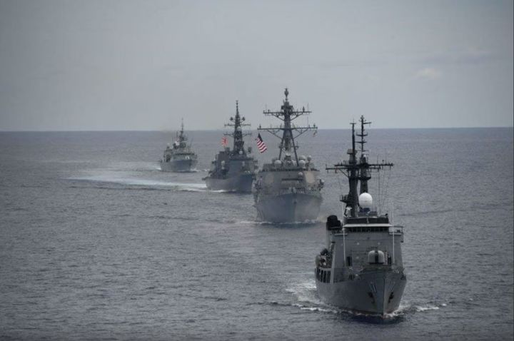 필리핀, 미일과 합동훈련…중국, 남중국해 순찰로 맞대응