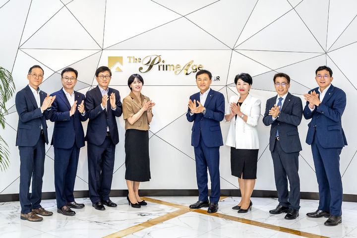 [광주=뉴시스] 광주은행은 19일 은퇴 준비와 노후 대비에 필요한 전문 서비스를 제공할 '더 프라임 에이지센터(The PrimeAge Center)'를 출범시켰다. (사진=광주은행 제공) 2024.06.20. photo@newsis.com *재판매 및 DB 금지