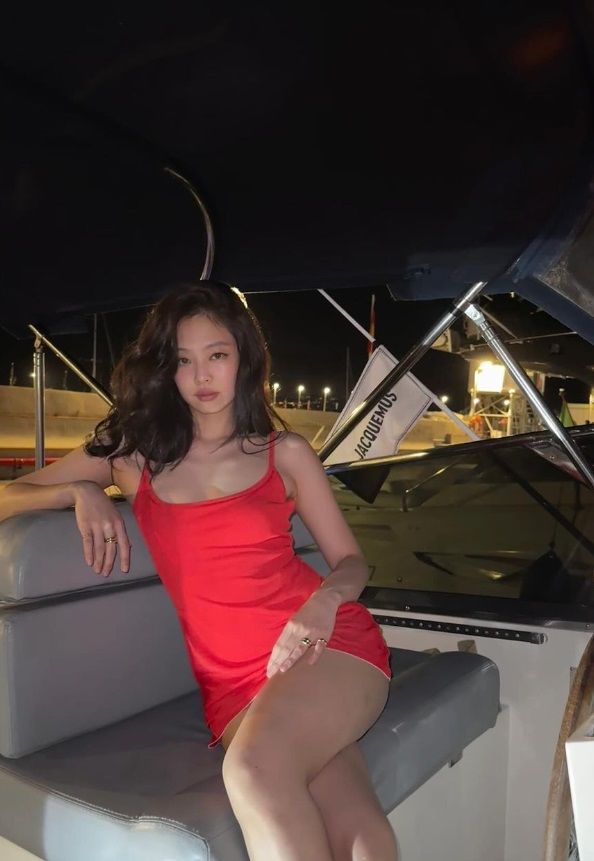 [서울=뉴시스] 제니. (사진=제니 인스타그램 캡처) 2024.06.22. photo@newsis.com *재판매 및 DB 금지