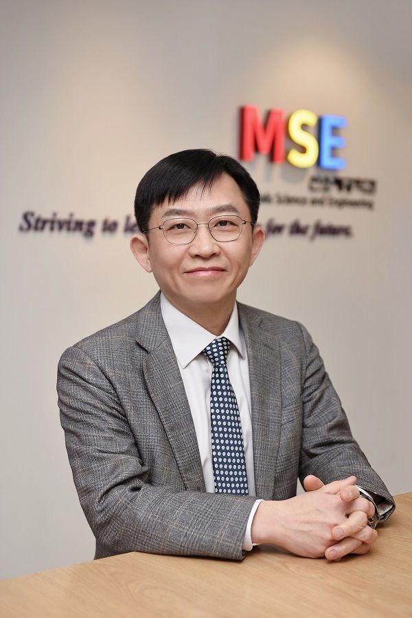 [대전=뉴시스] KAIST 신소재공학과 김상욱 교수.(사진=KAIST 제공) *재판매 및 DB 금지