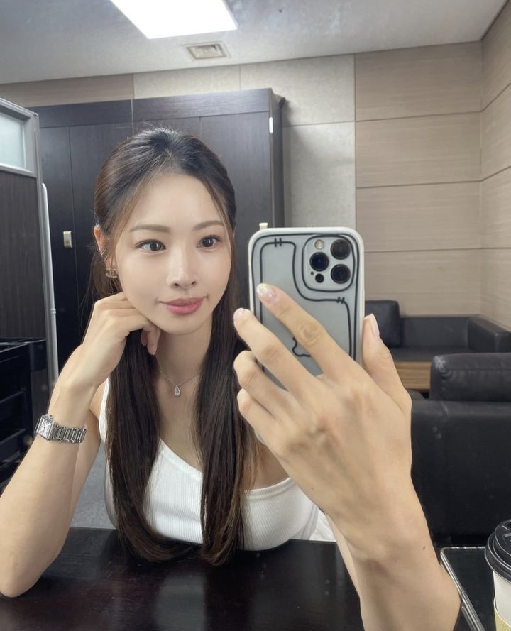 [서울=뉴시스] 신수지. (사진=신수지 인스타그램 캡처) 2024.06.25. photo@newsis.com *재판매 및 DB 금지