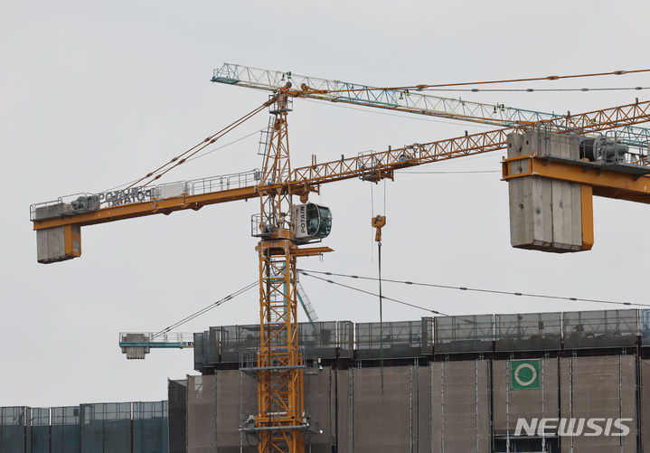 건산연 "지자체 공사 절반 이상 법적 기준보다 안전관리비 부족"