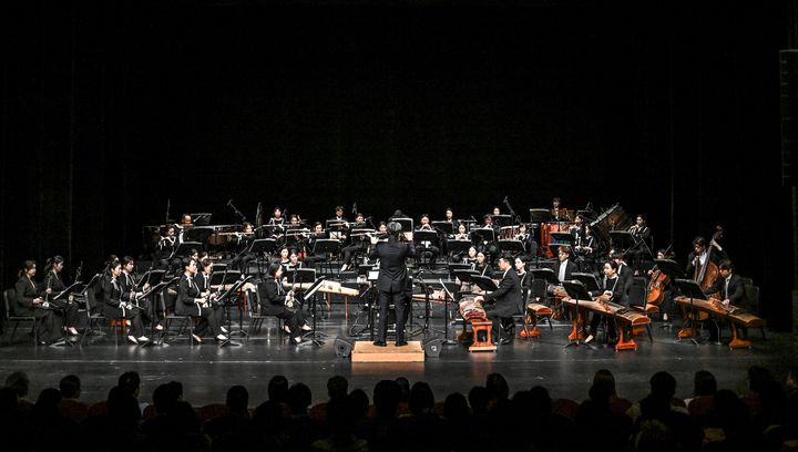 [서울=뉴시스] 서울시국악관현악단의 공연 모습. (사진=서울시국악관현악단 제공) 2024.06.25 photo@newsis.com *재판매 및 DB 금지