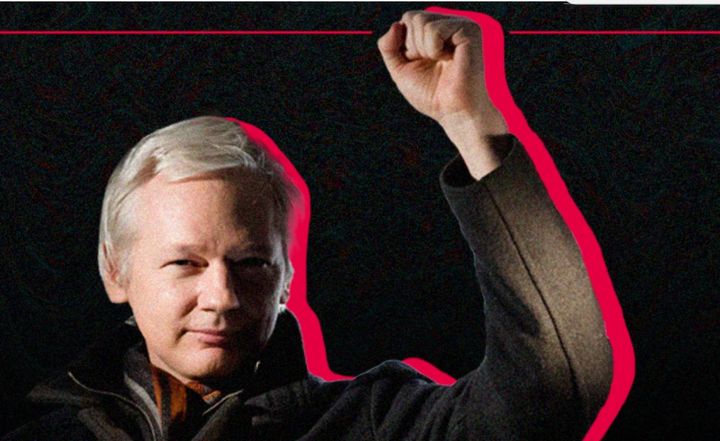 국경없는 기자회가 25일 위크리크스 창립자 줄리안 어산지의 석방을 "언론 자유의 승리"라는 성명을 발표하면서 홈페이지에 주먹을 불끈 쥔 어산지를 대문 사진으로 실었다. (사진 국경없는 기자회 홈피 캡처) 2024.06.26. *재판매 및 DB 금지