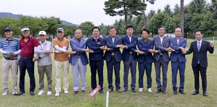 [합천=뉴시스] 합천군청 합천군-대구 남구 파크골프 친선 교류전 개최 *재판매 및 DB 금지 *재판매 및 DB 금지