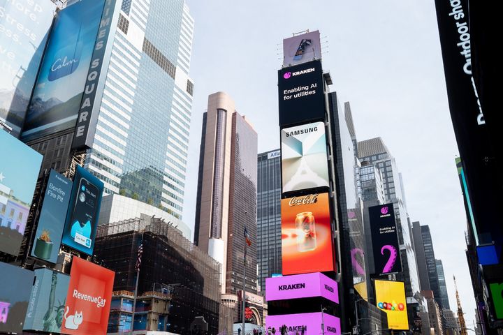 갤럭시 언팩 옥외광고가 게재된 미국 뉴욕 타임스스퀘어(사진=삼성전자) *재판매 및 DB 금지