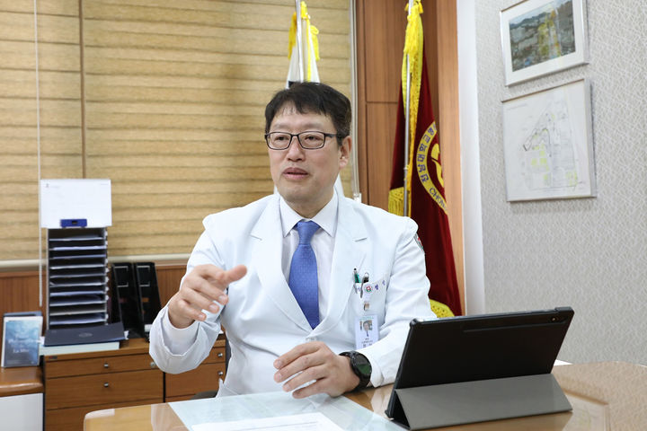 [광주=뉴시스] 정신 전남대병원장. (사진=전남대병원 제공) 2024.07.02. photo@newsis.com *재판매 및 DB 금지