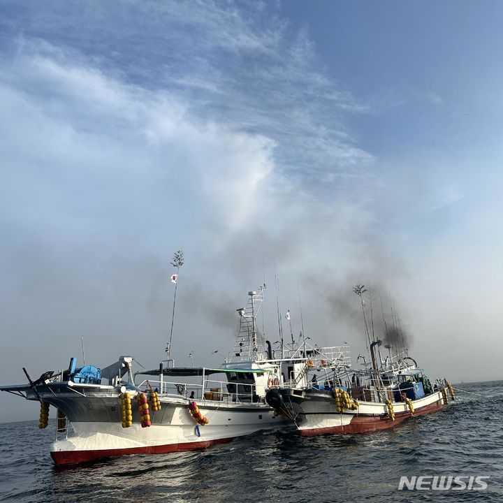 세존도 해상서 변형 어구로 '멸치 불법 포획' 어선 검거