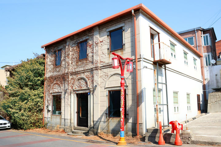 [인천=뉴시스] 근대건축문화자산 재생사업 2호 전경사진. (사진=인천도시공사 제공) *재판매 및 DB 금지