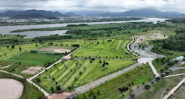 [창원=뉴시스] 강경국 기자 = 경남 창원시 대산면 파크골프장. (사진=창원시청 제공). 2024.07.04. photo@newsis.com *재판매 및 DB 금지