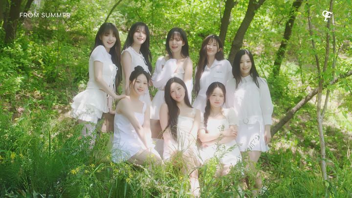 [서울=뉴시스] 프로미스나인 사진전. (사진 = 플레디스 엔터테인먼트 제공) 2024.07.05. photo@newsis.com *재판매 및 DB 금지