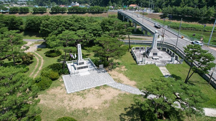 [의령=뉴시스]호국무공수훈자 전공비. 2024.07.09.(사진=의령군 제공) photo@newsis.com *재판매 및 DB 금지