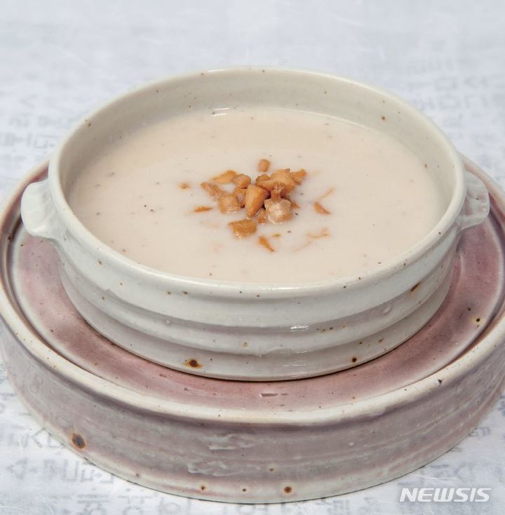 [세종=뉴시스]닭비단스프의 모습.(사진=농진청 제공)