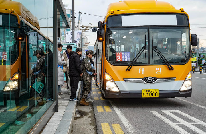 [목포=뉴시스]목포시내버스. *재판매 및 DB 금지