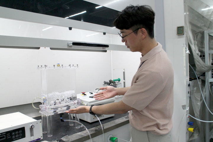 [대전=뉴시스] 수중 플라즈마 발생장치.(사진=핵융합연구원 제공) *재판매 및 DB 금지