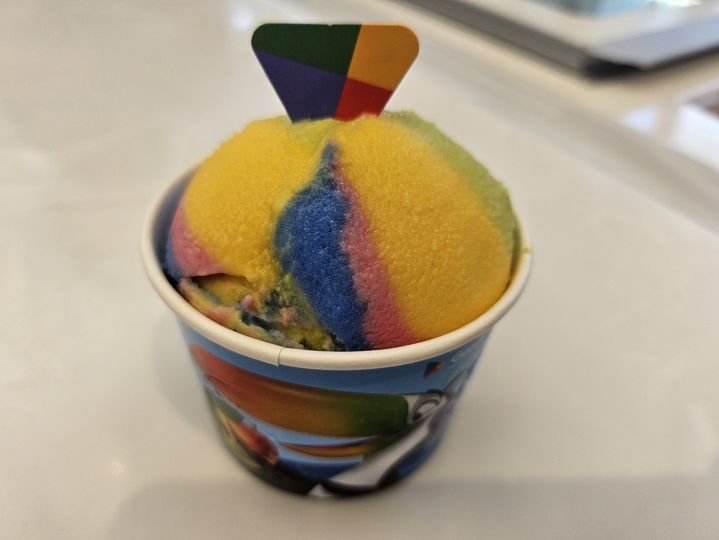 [서울=뉴시스] 구예지 기자=배스킨라빈스 신제품 '트로피컬 썸머 플레이' 모습. *재판매 및 DB 금지