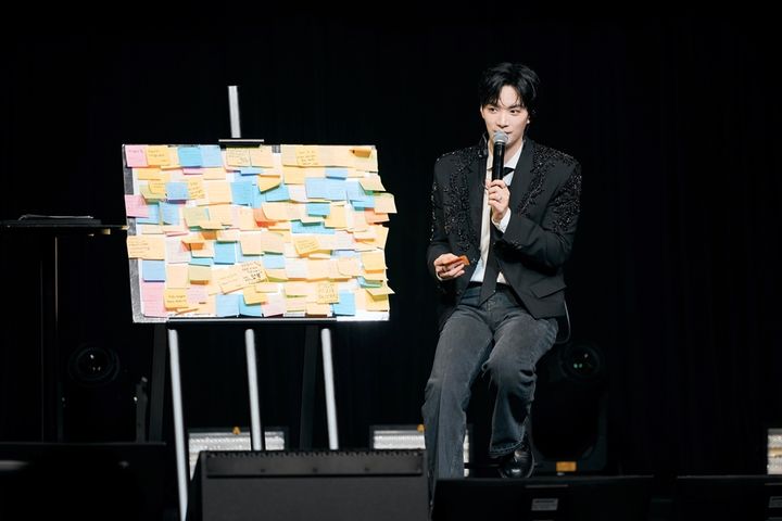 [서울=뉴시스] 가수 김종현이 첫 일본 팬미팅 'hello summer'을 개최했다 . (사진=에버모어엔터테인먼트 제공) 2024.07.15. photo@newsis.com *재판매 및 DB 금지