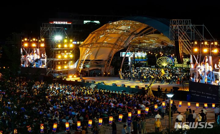 [경기광주=뉴시스] 경기도 광주시에서 2024 WASBE 세계관악컨퍼런스 개막식이 열렸다(사진=광주시 제공)