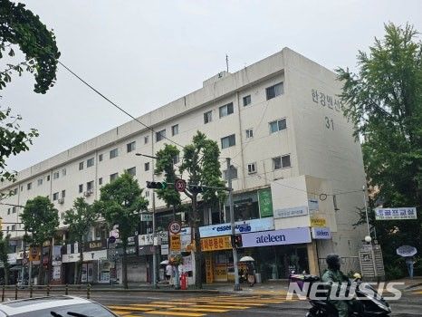 [서울=뉴시스] 용산구 이촌동 한강맨션 아파트. 