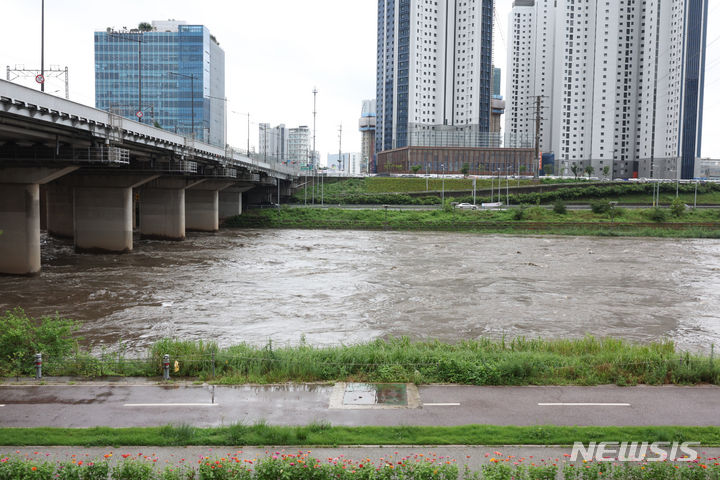 서울시, 집중호우 때 하천 사고 대비 AI 기반 CCTV 설치