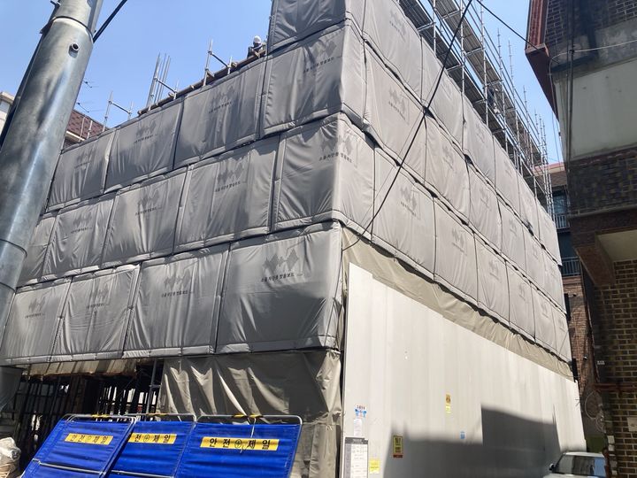 [서울=뉴시스]흡음형 방음패드 설치 후. 2024.07.21. (사진=송파구 제공) *재판매 및 DB 금지