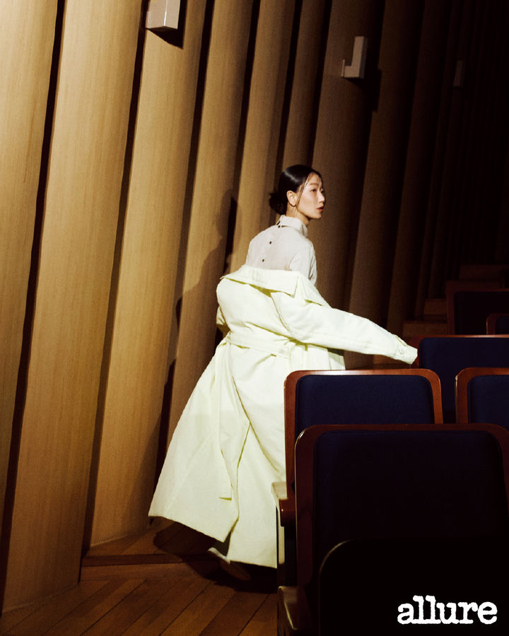 [서울=뉴시스] 김신록. (사진=매거진 '얼루어 코리아' 제공) 2024.07.24. photo@newsis.com&nbsp; *재판매 및 DB 금지