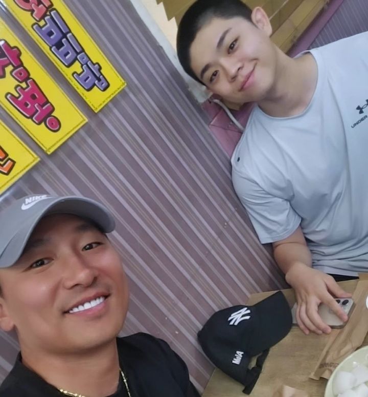 [서울=뉴시스] 라이머(왼쪽), 그리. (사진=라이머 인스타그램 캡처) 2024.07.29. photo@newsis.com&nbsp; *재판매 및 DB 금지