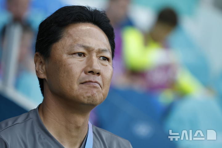 [낭트=AP/뉴시스] 일본 축구대표팀 차기 사령탑으로 낙점된 오이와 고 감독. 2024.06.30.