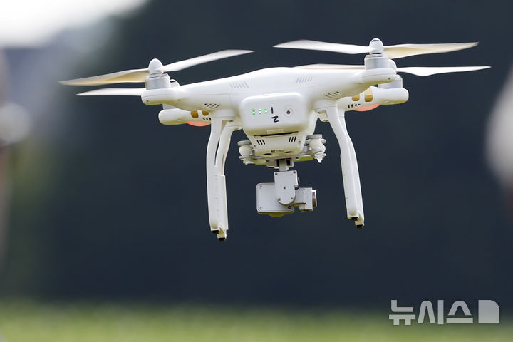 중국 DJI 생산 드론 팬텀3. 신화통신 자료사진. 2025.12.21