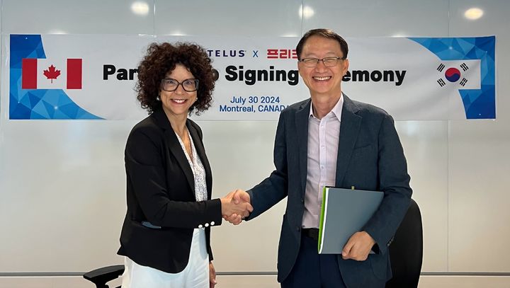 브리짓 토마스 텔러스 부사장(왼쪽), 이석환 프리텔레콤 대표이사(오른쪽). (사진=인스코비) *재판매 및 DB 금지