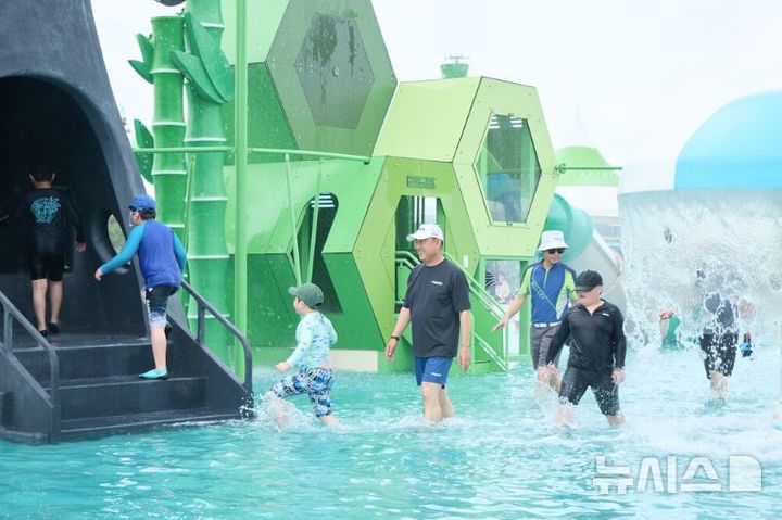 오학동 남한강둔치 물놀이장