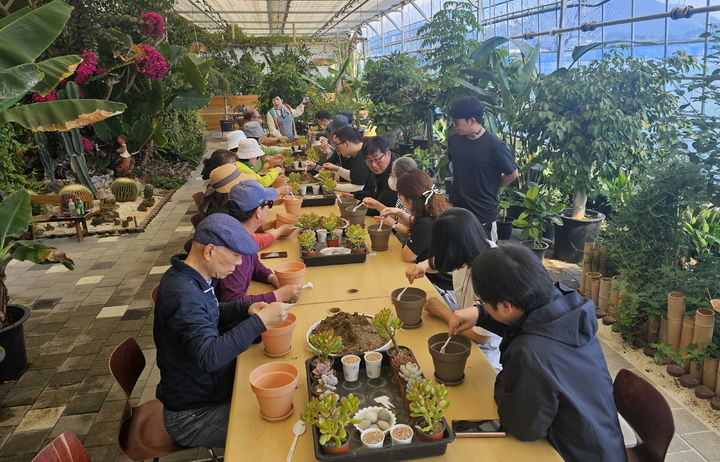 [남원=뉴시스] 남원시의 귀농귀촌인 교육. (사진=남원시 제공) 2024.08.05. photo@newsis.com&nbsp; *재판매 및 DB 금지