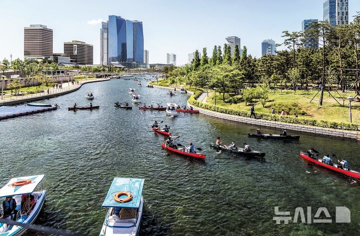 [인천=뉴시스] 인천 연수구 송도국제도시 센트럴파크 모습. (사진=인천경제청 제공) 