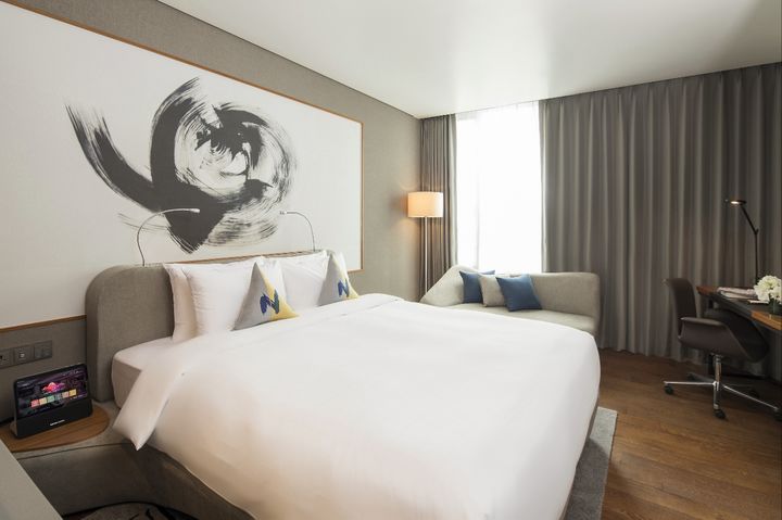 노보텔 앰배서더 동대문 '베르사유의 장미 패키지 - VIP' 중 '이그제큐티브 룸 *재판매 및 DB 금지