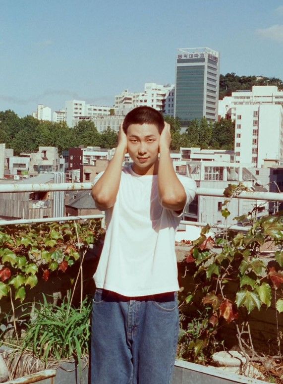 [서울=뉴시스] RM. (사진=RM 인스타그램 캡처) 2024.08.08. photo@newsis.com *재판매 및 DB 금지