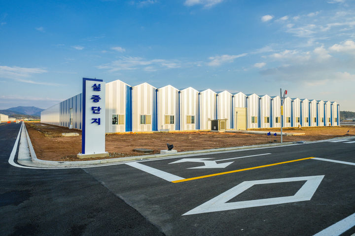 [고흥=뉴시스] 고흥 스마트팜 혁신밸리 '실증단지'. (사진=고흥군 제공) 2024.08.08. photo@newsis.com *재판매 및 DB 금지