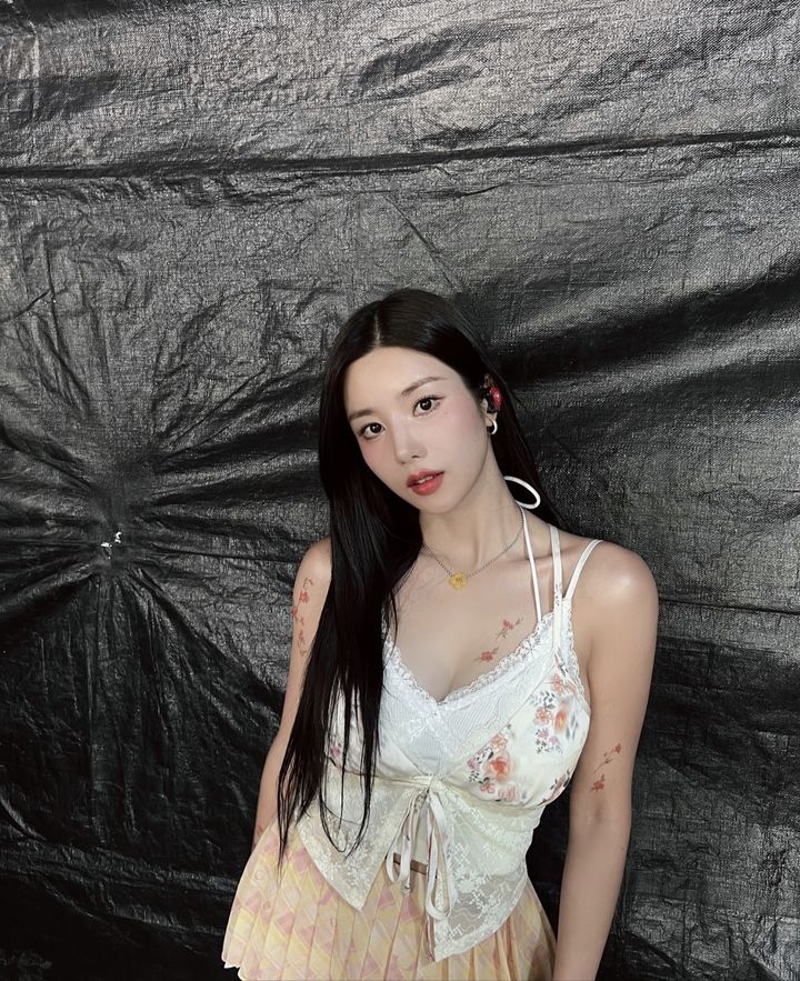 [서울=뉴시스] 권은비. (사진=권은비 인스타그램 캡처) 2024.08.12. photo@newsis.com *재판매 및 DB 금지