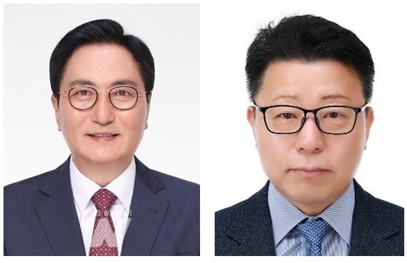 왼쪽부터 DL이앤씨 박상신 대표이사, 강윤호 DL건설 대표이사. (사진=DL이앤씨 제공) *재판매 및 DB 금지